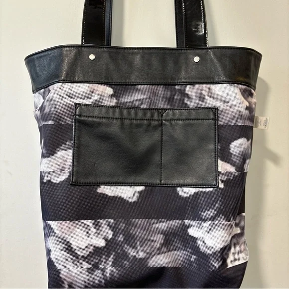 Lululemon Reversible Mantra Dream Big Large Tote Bag Black Floral - Picture 11 of 13
